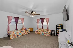 2303 Belvedere Dr, Baytown, TX 77520 - Photo 24