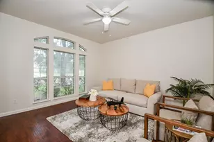 3207 Brook Arbor Ln, Sugar Land, TX 77479 - Photo 8