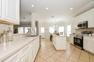 3207 Brook Arbor Ln, Sugar Land, TX 77479 - Photo 16