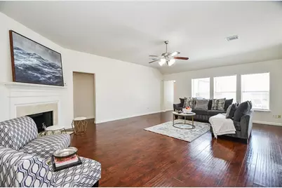 3207 Brook Arbor Lane, Sugar Land, TX 77479 - Photo 4