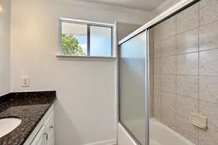 11630 Sageglen Dr, Houston, TX 77089 - Photo 18