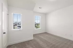 660 Crested Duck Ct, Willis, TX 77318 - Photo 6