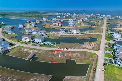 4 Largo, Hitchcock, TX 77563 - Photo 4