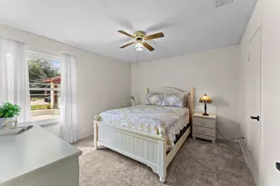 17815 Heritage Colony Ct, Webster, TX 77598 - Photo 12