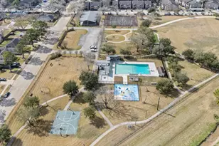17815 Heritage Colony Ct, Webster, TX 77598 - Photo 18