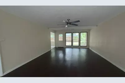 5719 Green Timbers Drive, Humble, TX 77346 - Photo 6