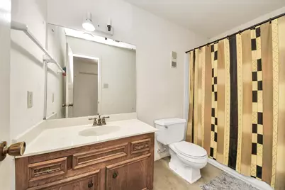 7728 Challie Lane, Houston, TX 77088 - Photo 22