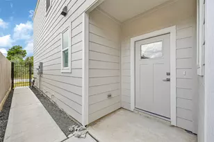 3227 Dennis St, Houston, TX 77004 - Photo 24