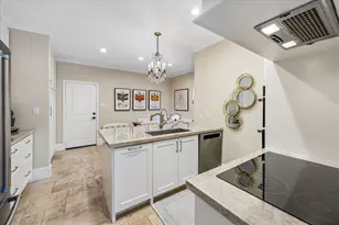 2555 Bering Dr, Houston, TX 77057 - Photo 8