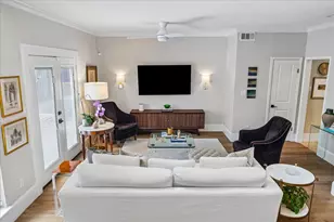 2555 Bering Dr, Houston, TX 77057 - Photo 22