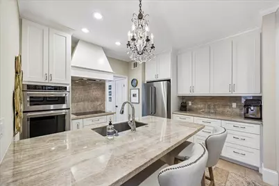 2555 Bering Drive #11, Houston, TX 77057 - Photo 10