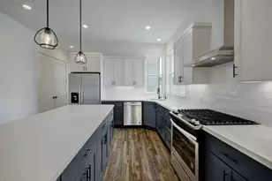 1537 W 24th St, Houston, TX 77008 - Photo 8