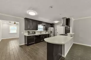 1125 Grace St, Deer Park, TX 77536 - Photo 6