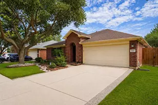 3050 Texas Oak Dr, Katy, TX 77449 - Photo 2