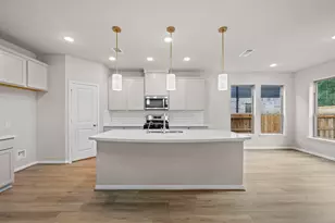 26151 Treetop Ter Ln, Montgomery, TX 77316 - Photo 4