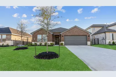 2713 Gran Castillo Drive, Texas City, TX 77568 - Photo 2