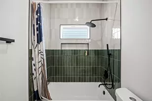 2477 Carmel St, Houston, TX 77091 - Photo 42