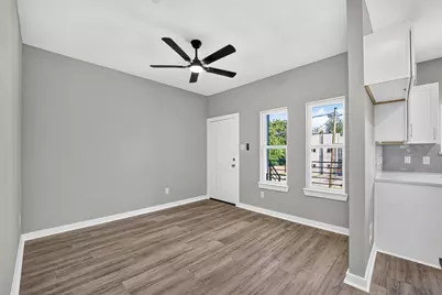 306 Bolden Street #B, Houston, TX 77029 - Photo 4