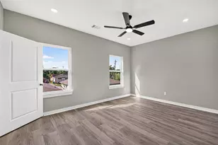 306 Bolden St, Houston, TX 77029 - Photo 8