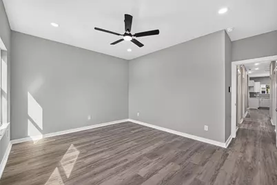 306 Bolden Street #B, Houston, TX 77029 - Photo 10