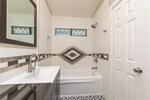 1611 Oakdale St, Houston, TX 77004 - Photo 34