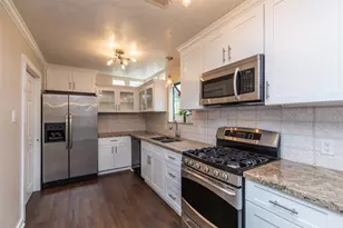 1611 Oakdale St, Houston, TX 77004 - Photo 12