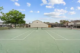 7823 Bateman Ln, Houston, TX 77088 - Photo 24