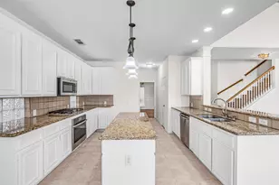 10023 Katherine Ct, Houston, TX 77089 - Photo 10