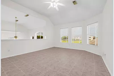 10023 Katherine Court, Houston, TX 77089 - Photo 32