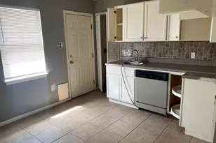 614 S Erwin St, Brazoria, TX 77422 - Photo 18