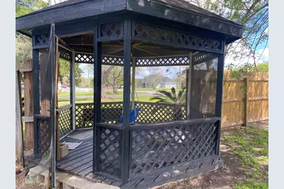 614 S Erwin St, Brazoria, TX 77422 - Photo 40