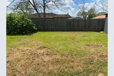 614 S Erwin St, Brazoria, TX 77422 - Photo 34