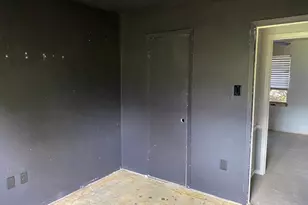 614 S Erwin St, Brazoria, TX 77422 - Photo 30