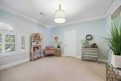 597 Piney Point Road, Piney Point Village, TX 77024 - Photo 30