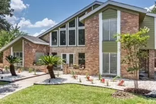 5421 Blue Haven Dr, Willis, TX 77318 - Photo 2