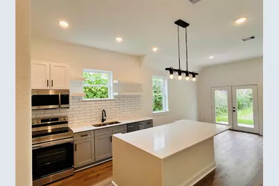 1528 Armada Drive, Houston, TX 77091 - Photo 2