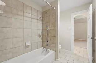 18034 Crescent Royale Way, Humble, TX 77346 - Photo 32