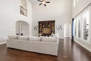 2033 Bluestem Dr, Conroe, TX 77384 - Photo 10