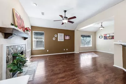 6210 Newbury Drive, Katy, TX 77449 - Photo 10