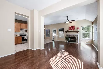 6210 Newbury Drive, Katy, TX 77449 - Photo 8