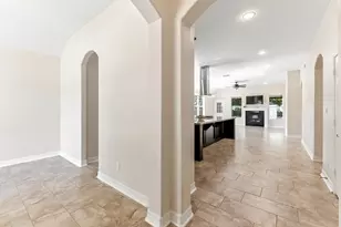 3676 Pin Oak Dr, Conroe, TX 77301 - Photo 2