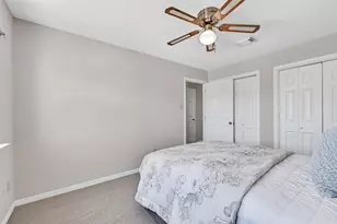 243 Isles End Rd, Tiki Island, TX 77554 - Photo 16