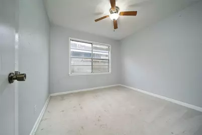 8718 Pattibob Street, Houston, TX 77029 - Photo 26