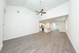 13365 Burbot Dr, Conroe, TX 77384 - Photo 6