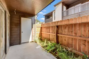 2601 S Braeswood Blvd, Houston, TX 77025 - Photo 16