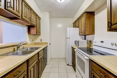 2601 S Braeswood Boulevard #1409, Houston, TX 77025 - Photo 6