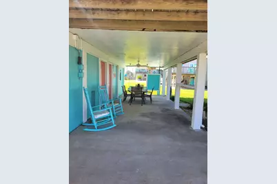 16606 John Davis Road, Jamaica Beach, TX 77554 - Photo 18