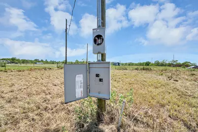 309 Old Liberty Road, Liberty, TX 77575 - Photo 8