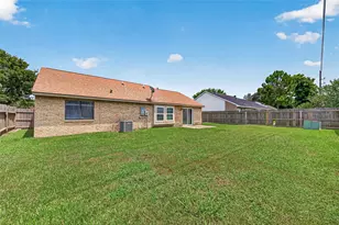 7410 La Granada Dr, Houston, TX 77083 - Photo 34