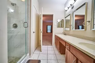 2816 Holly Hall St, Houston, TX 77054 - Photo 12